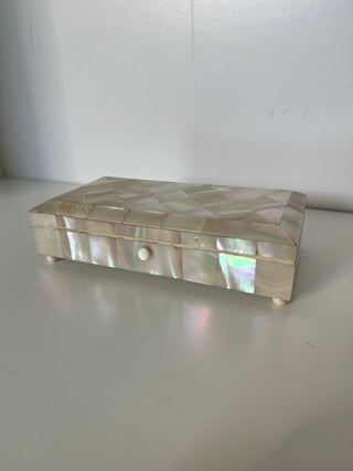 Mother of pearl jewelry casket